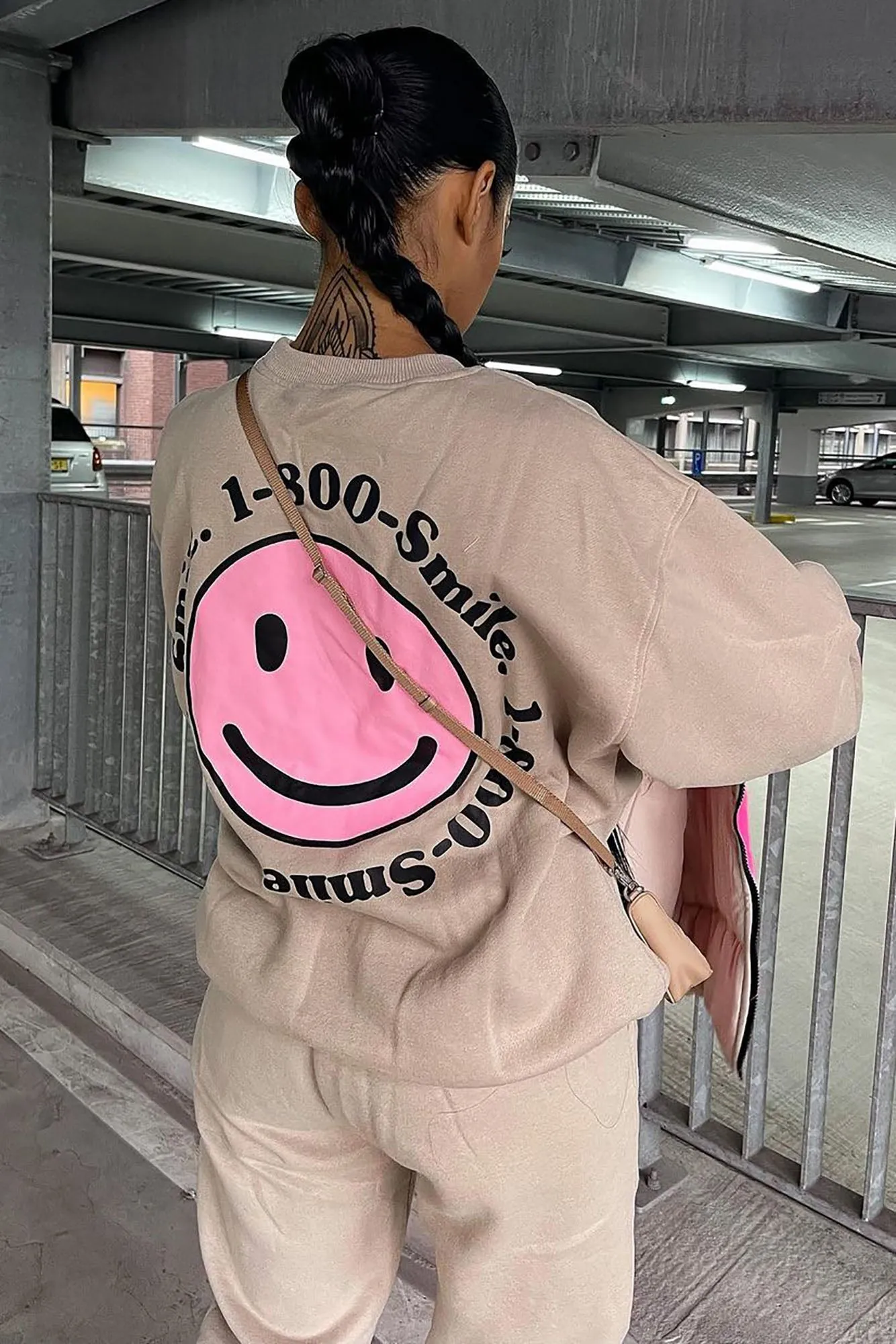 1 800 Smile Happy Face Sweatshirt - Khaki