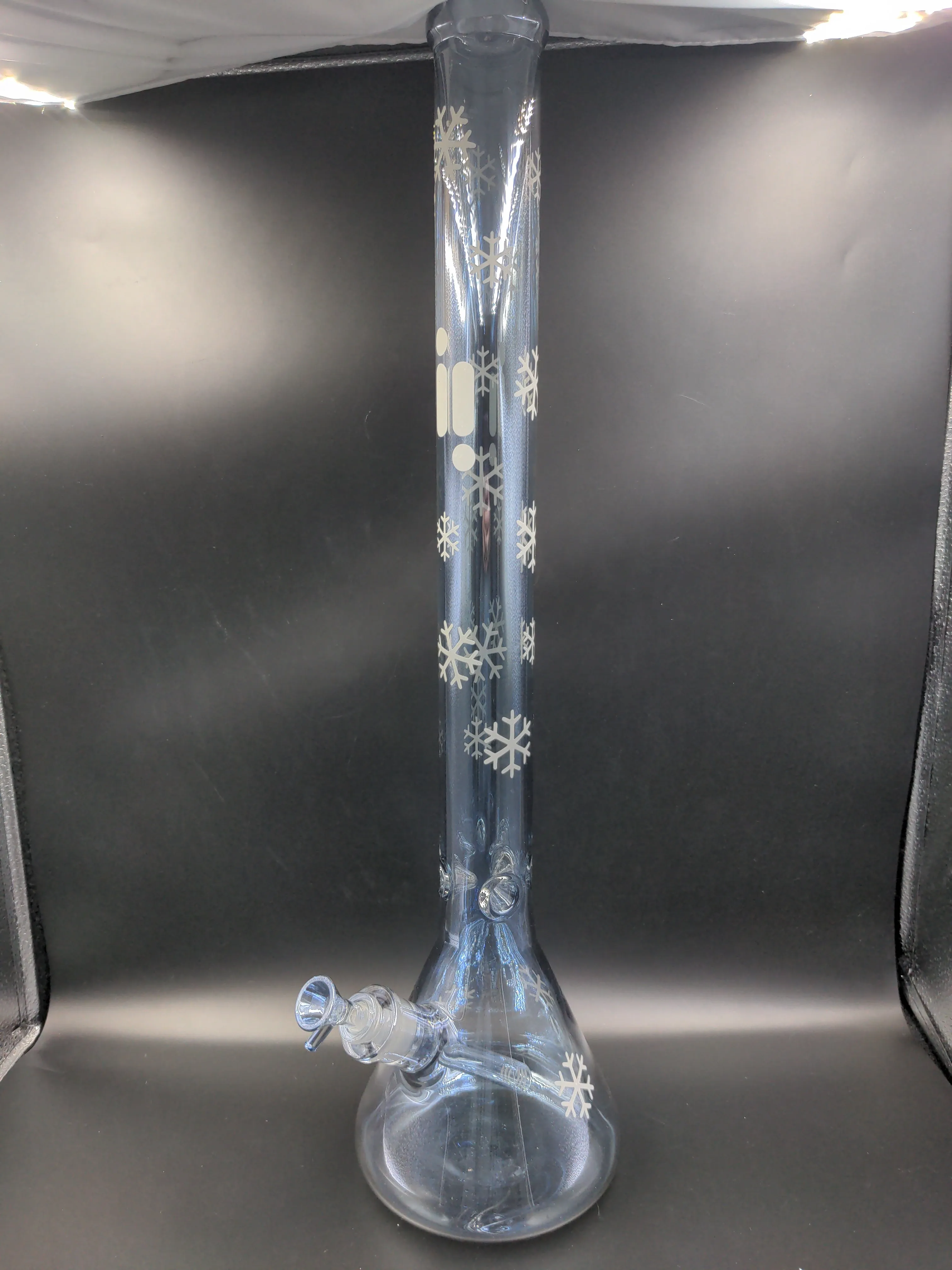 24 Infyniti Snowflake 7mm Glow In The Dark Beaker