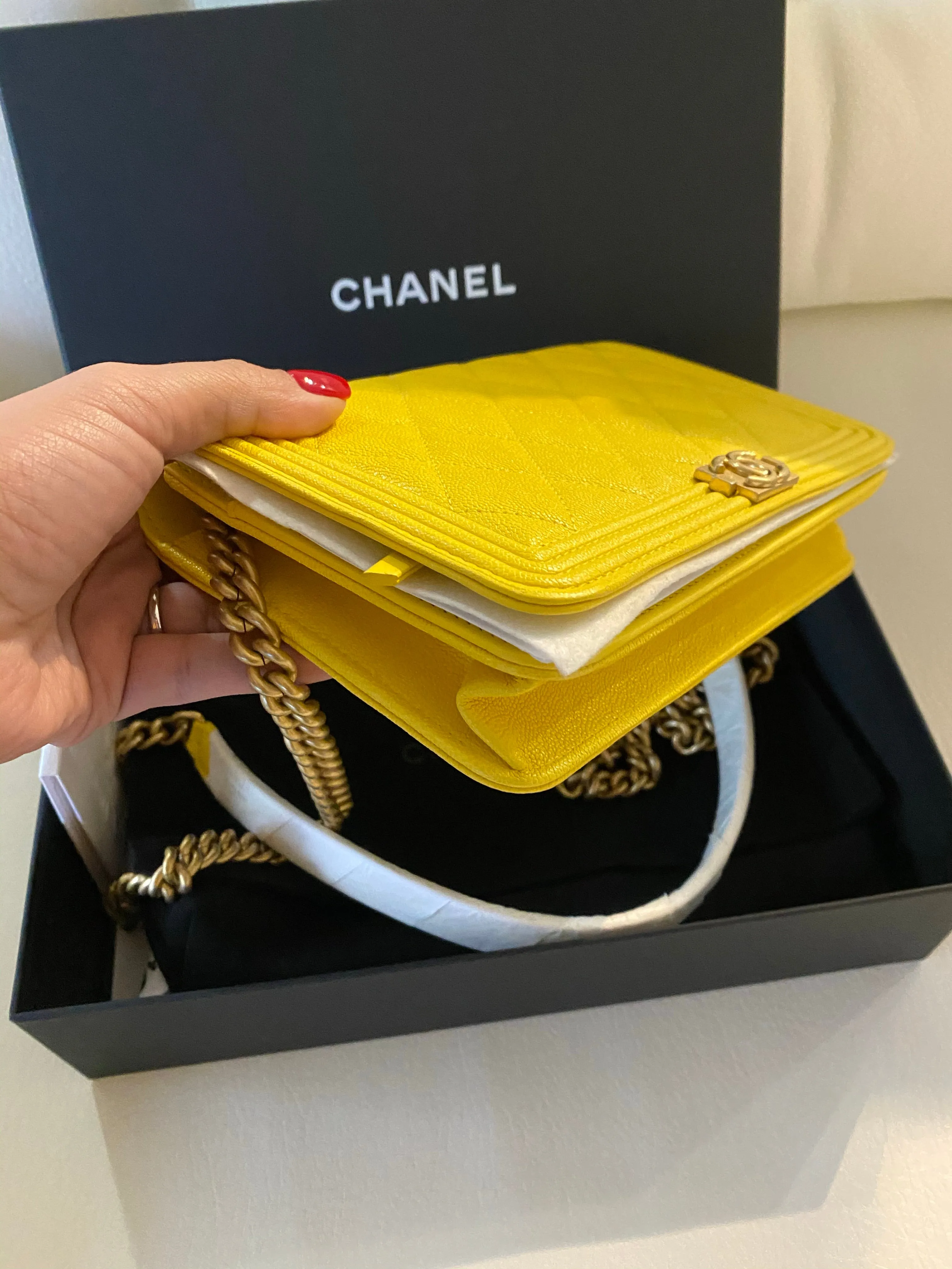 Chanel le boy woc