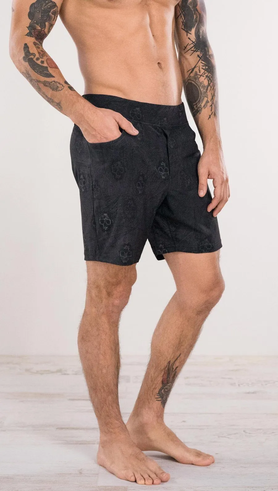 Men's - Skull Shorts 7" Inseam