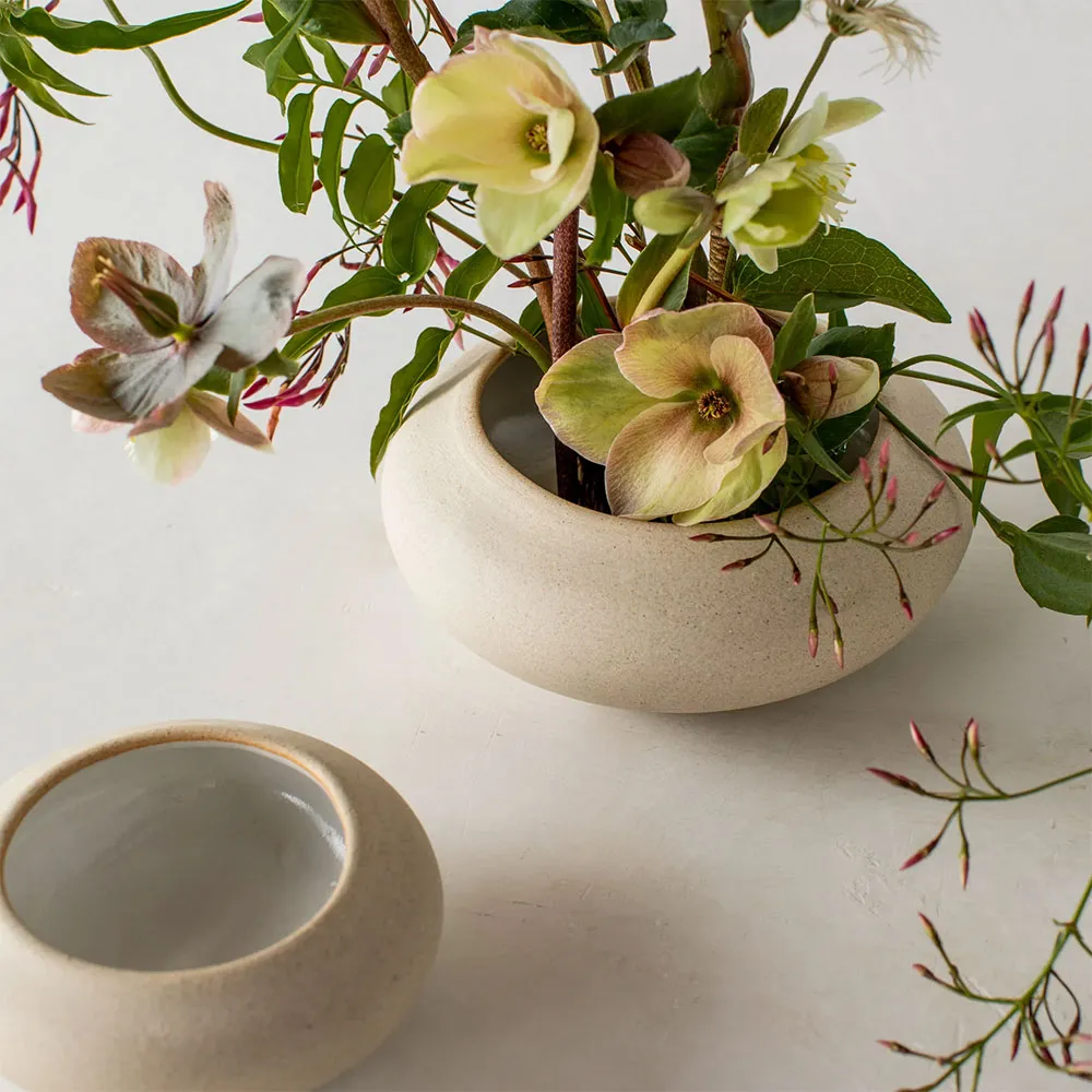 Minimal Ceramic Ikebana Vase